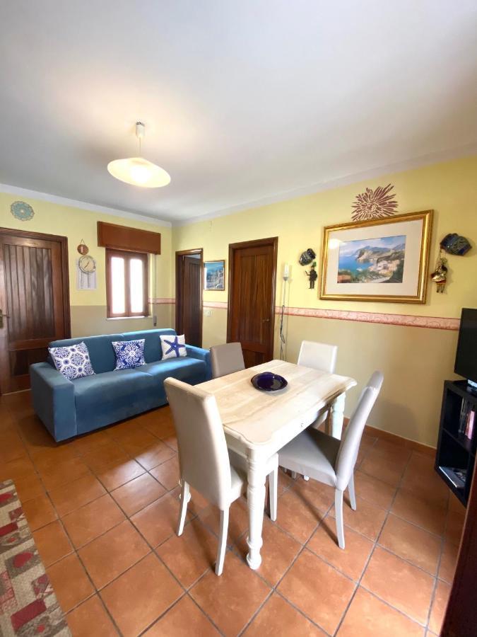 Apartments Mikros 지아르디니낙소스 외부 사진