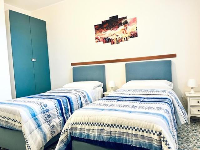 Apartments Mikros 지아르디니낙소스 외부 사진